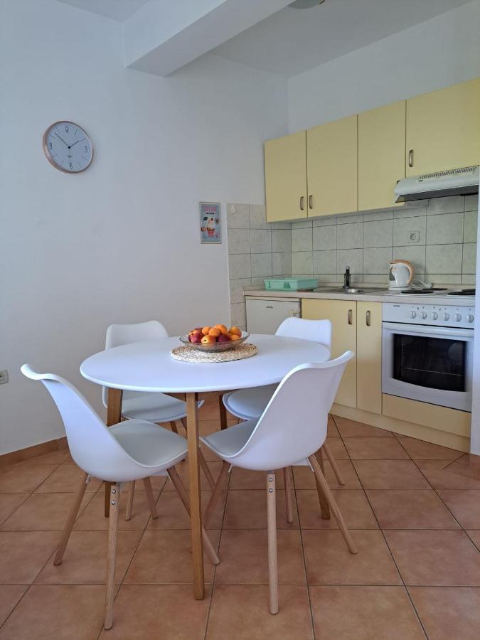 Apartmán Jele Makarská Exteriér fotografie