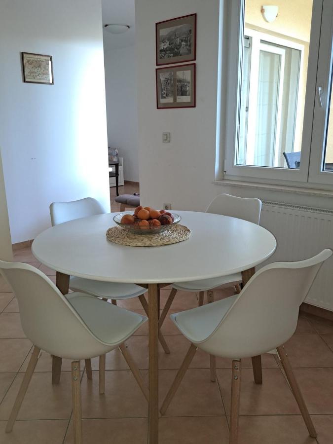 Apartmán Jele Makarská Exteriér fotografie