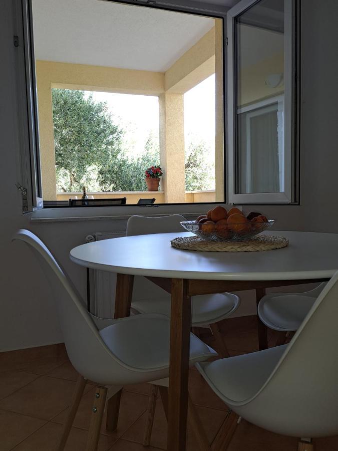 Apartmán Jele Makarská Exteriér fotografie